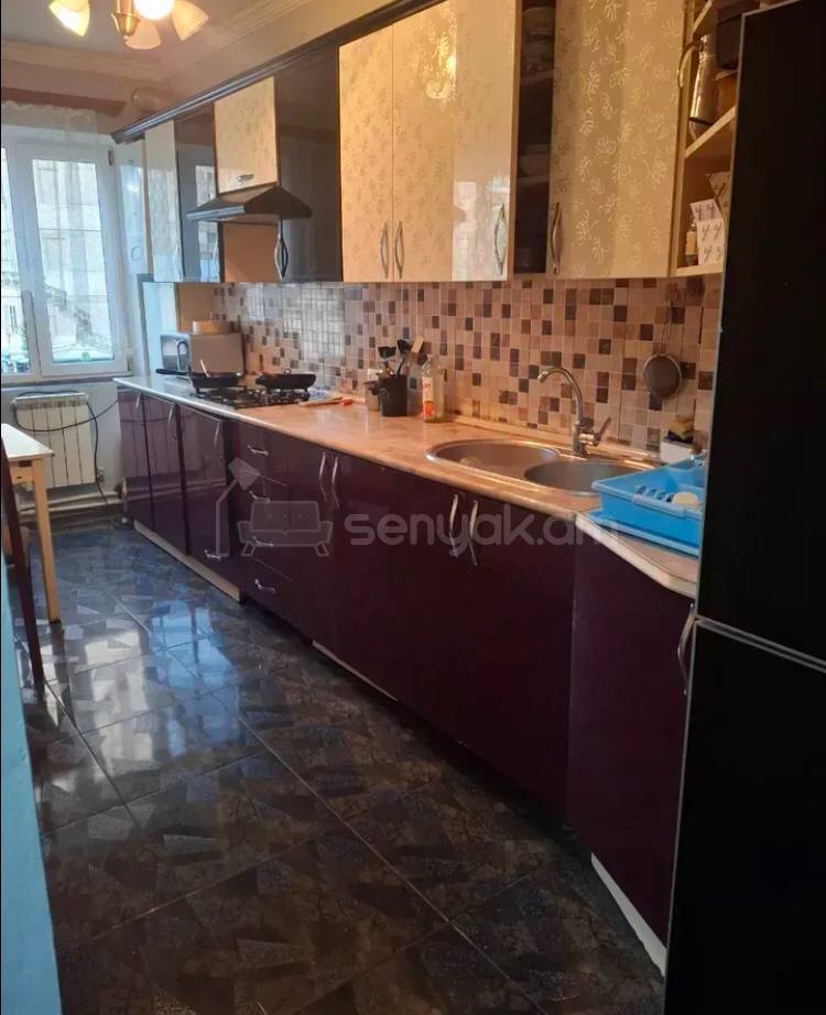 3 Սենյականոց Բնակարան, 77քմ, 3/9 հարկ, Կոսմետիկ Վերանորոգված, Կահավորված