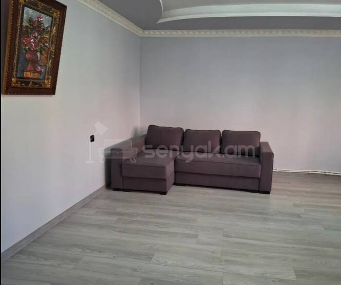 3 Սենյականոց Բնակարան, 77քմ, 3/9 հարկ, Կոսմետիկ Վերանորոգված, Կահավորված