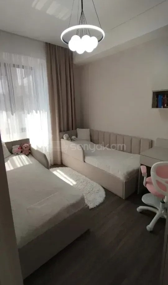 4 Սենյականոց Բնակարան Նորակառույցում, 74քմ, 8/12 հարկ, Կապիտալ Վերանորոգված