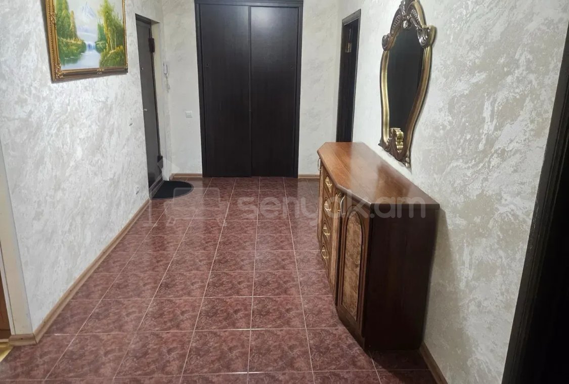 3 Սենյականոց Բնակարան, 89քմ, 5/9 հարկ, Կապիտալ Վերանորոգված, Կահավորված