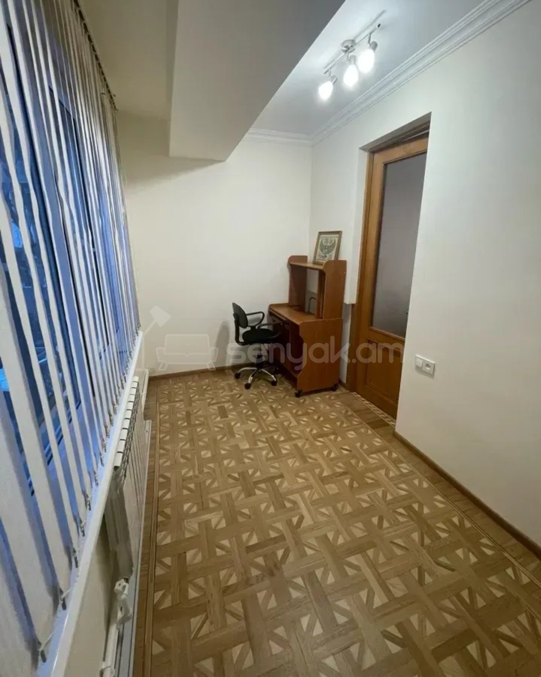 3 Սենյականոց Բնակարան, 67քմ, 2/14 հարկ, Նորմալ Վիճակում