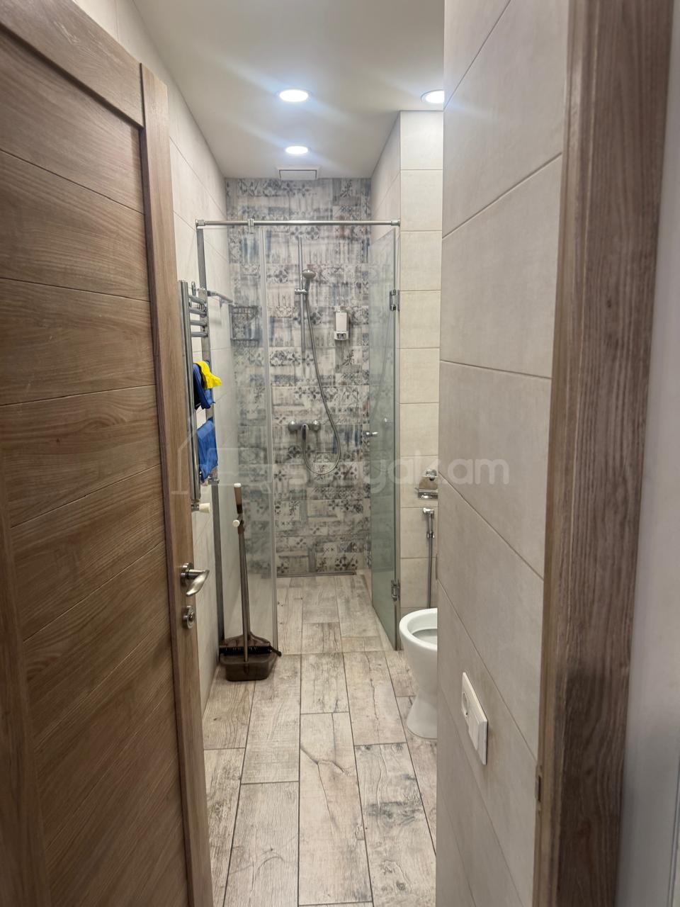 2 Սենյականոց Բնակարան Նորակառույցում, 43քմ, 2/7 հարկ, Կապիտալ Վերանորոգված