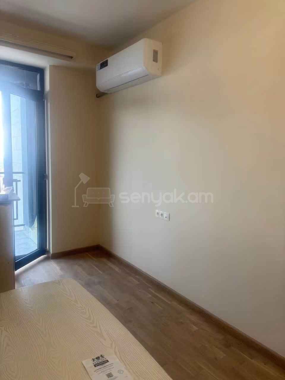 4 Սենյականոց Բնակարան, 120քմ, 10/16 հարկ, Կապիտալ Վերանորոգված, Կահավորված