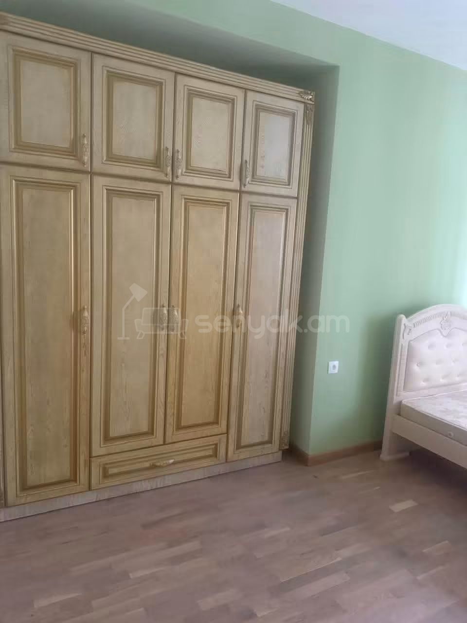 4 Սենյականոց Բնակարան, 120քմ, 10/16 հարկ, Կապիտալ Վերանորոգված, Կահավորված