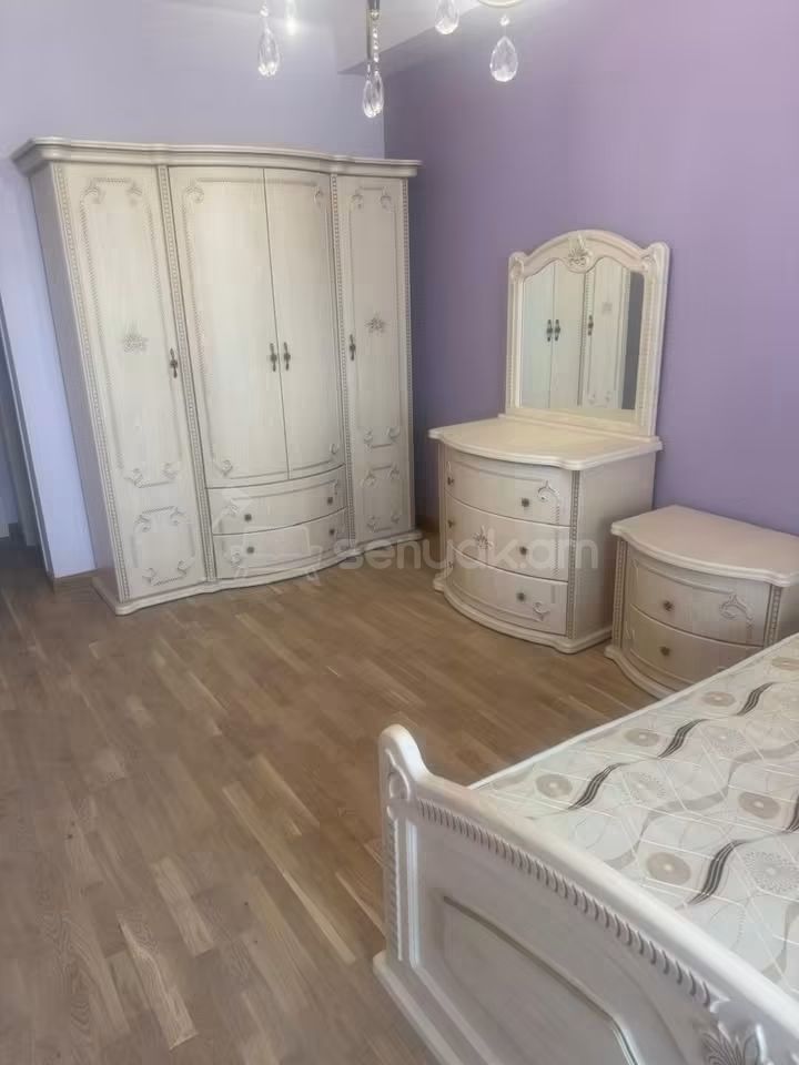 4 Սենյականոց Բնակարան, 120քմ, 10/16 հարկ, Կապիտալ Վերանորոգված, Կահավորված