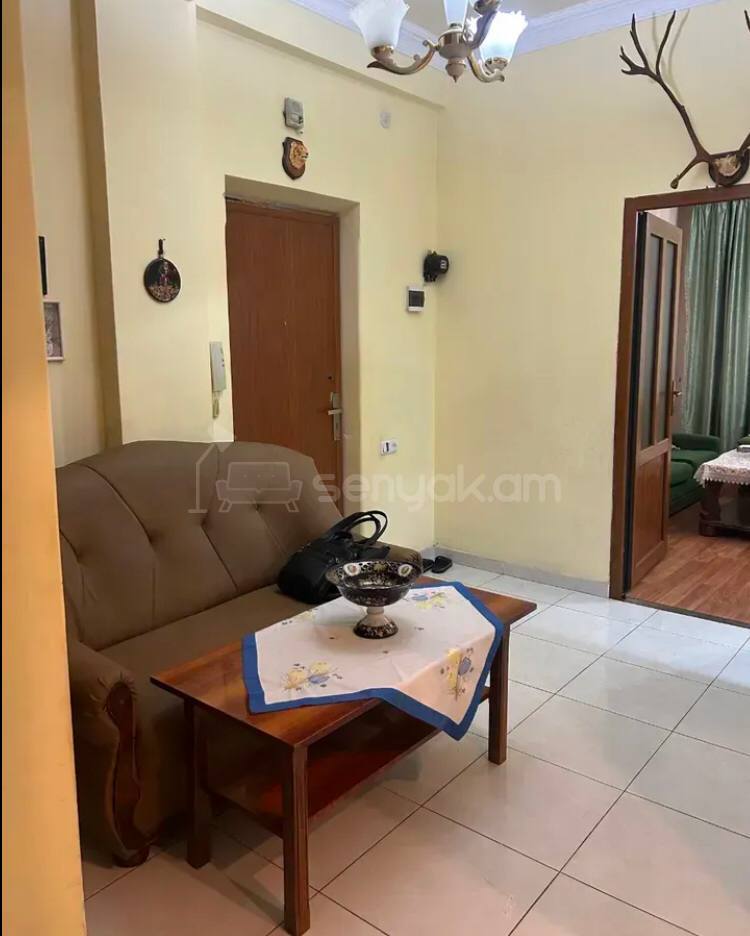 2 Սենյականոց Բնակարան, 70քմ, 1/4 հարկ, Կոսմետիկ Վերանորոգված, Կահավորված