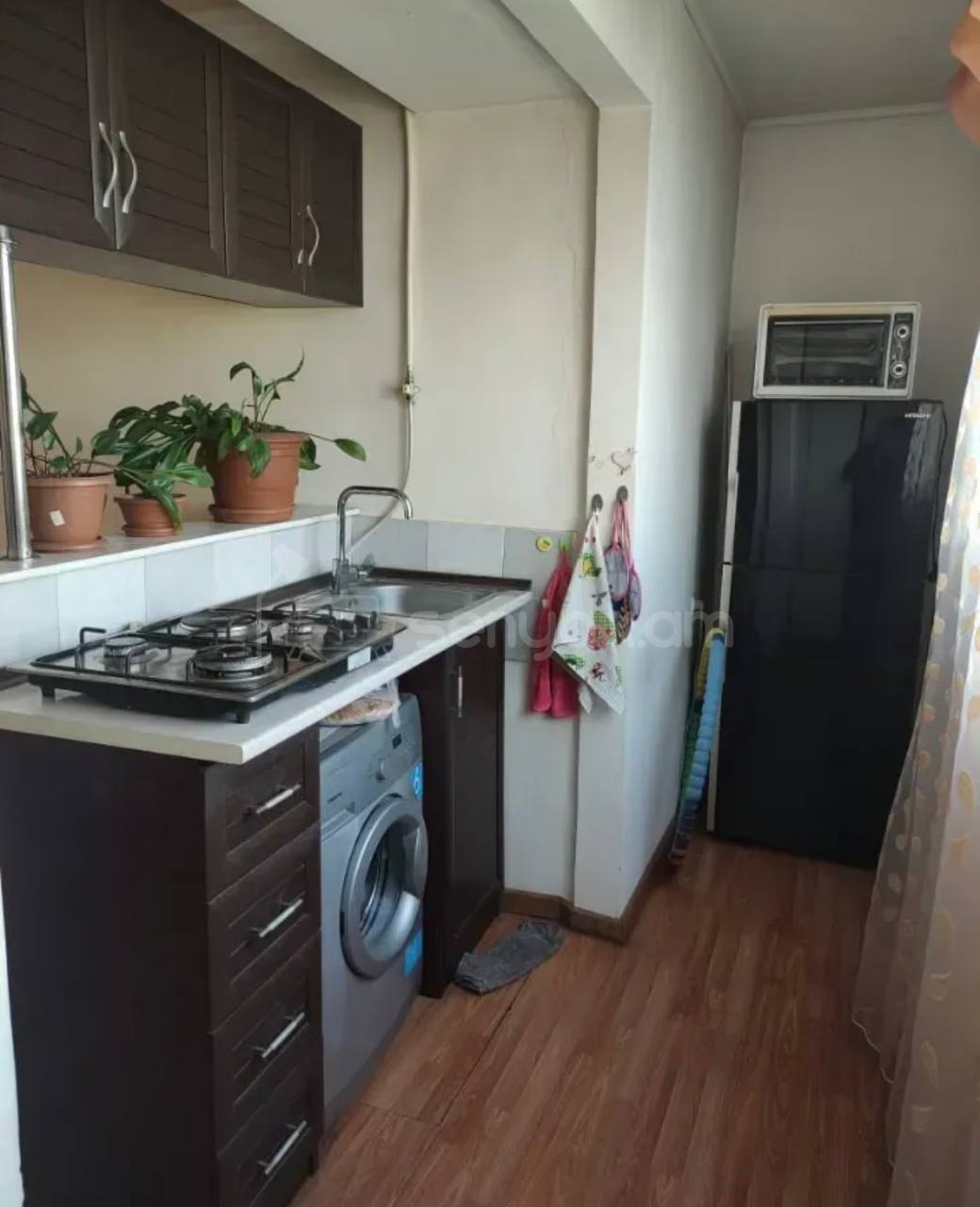 2 Սենյականոց Բնակարան, 41քմ, 3/9 հարկ, Կոսմետիկ Վերանորոգված, Կահավորված