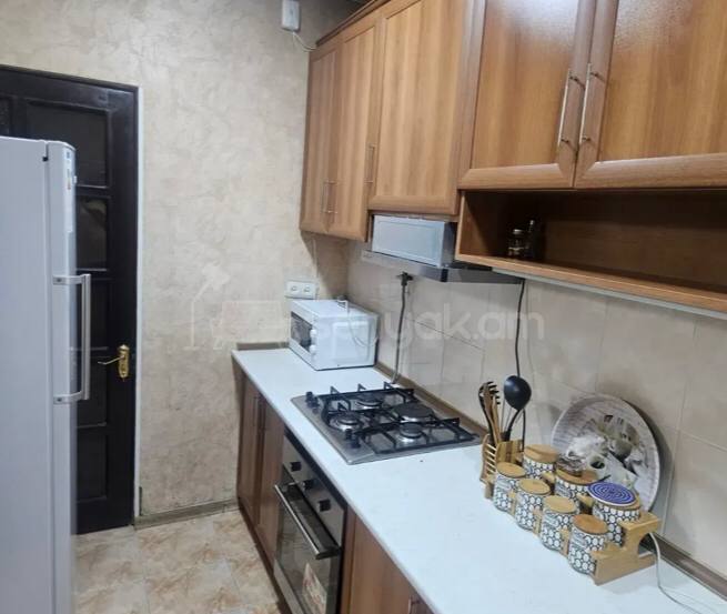 3 Սենյականոց Բնակարան, 89քմ, 5/9 հարկ, Կոսմետիկ Վերանորոգված, Կահավորված