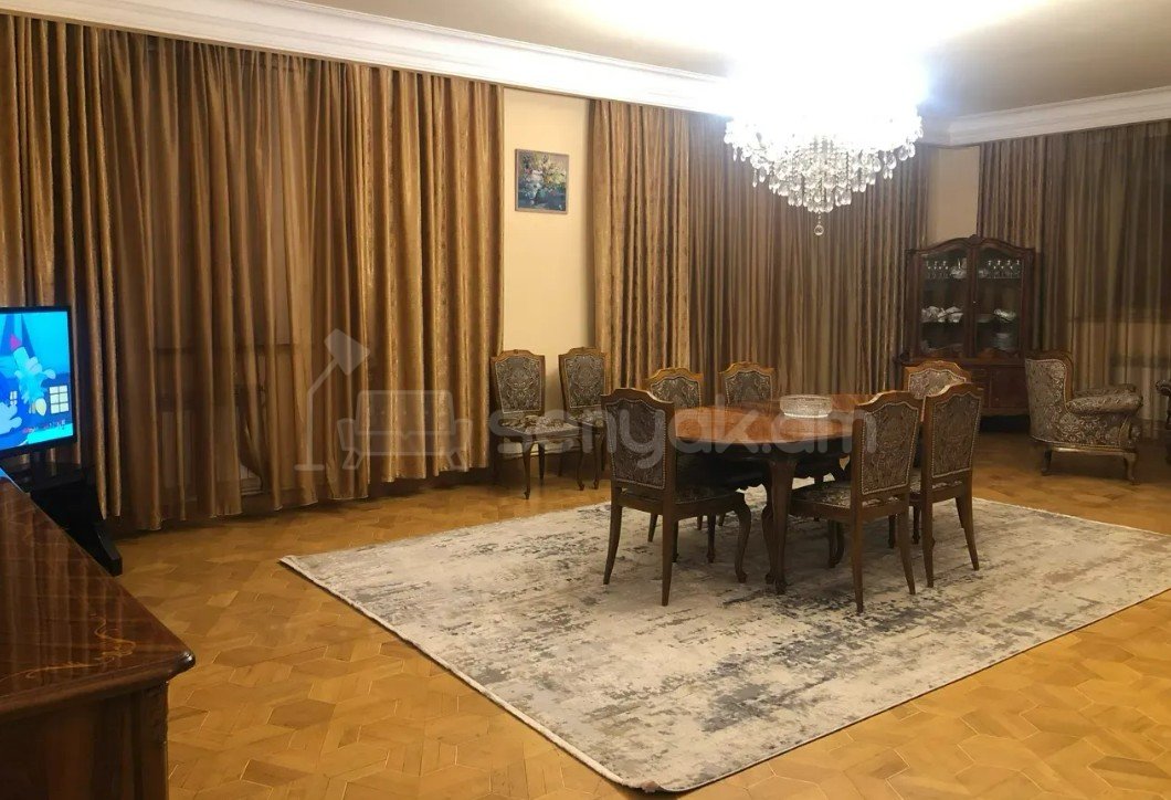 5 Սենյականոց Սեփական Տուն, 380քմ, Կապիտալ Վերանորոգված, Կահավորված