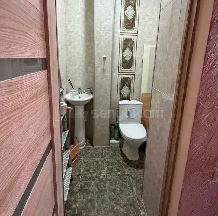 3 Սենյականոց Բնակարան Նորակառույցում, 111քմ, 2/5 հարկ, Կապիտալ Վերանորոգված