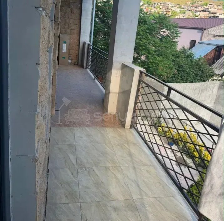 3 Սենյականոց Բնակարան Նորակառույցում, 111քմ, 2/5 հարկ, Կապիտալ Վերանորոգված