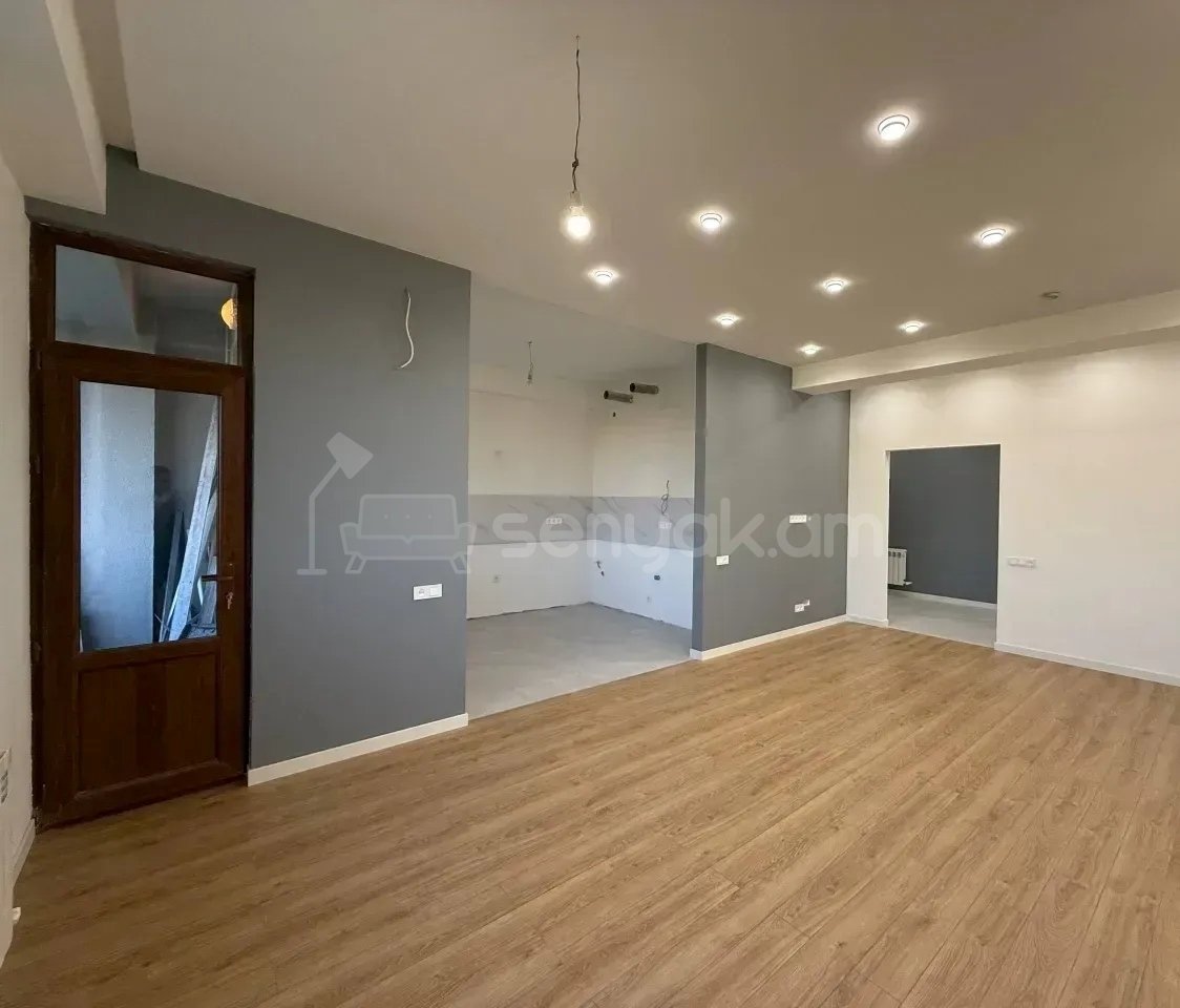 3 Սենյականոց Բնակարան Նորակառույցում, 111քմ, 12/13 հարկ, Կապիտալ Վերանորոգված