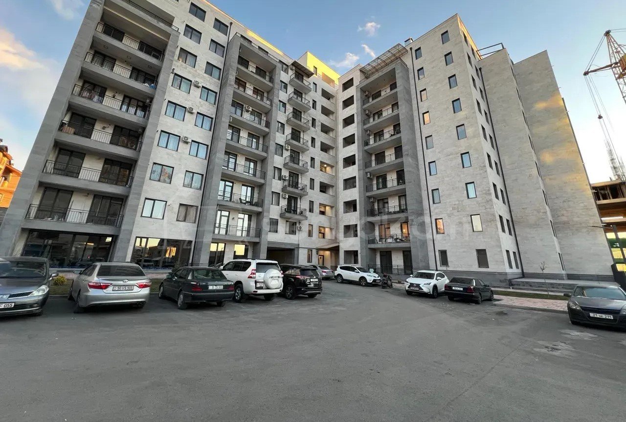 1 Սենյականոց Բնակարան Նորակառույցում, 35քմ, 7/9 հարկ, Կապիտալ Վերանորոգված
