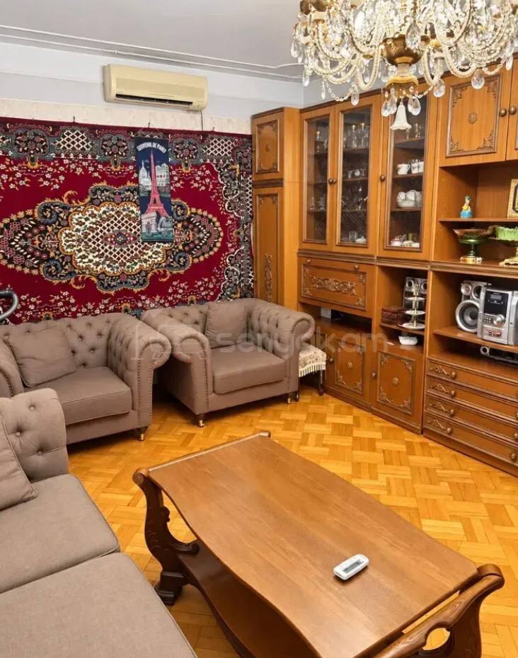 4 Սենյականոց Բնակարան, 85քմ, 5/9 հարկ, Կոսմետիկ Վերանորոգված, Կահավորված