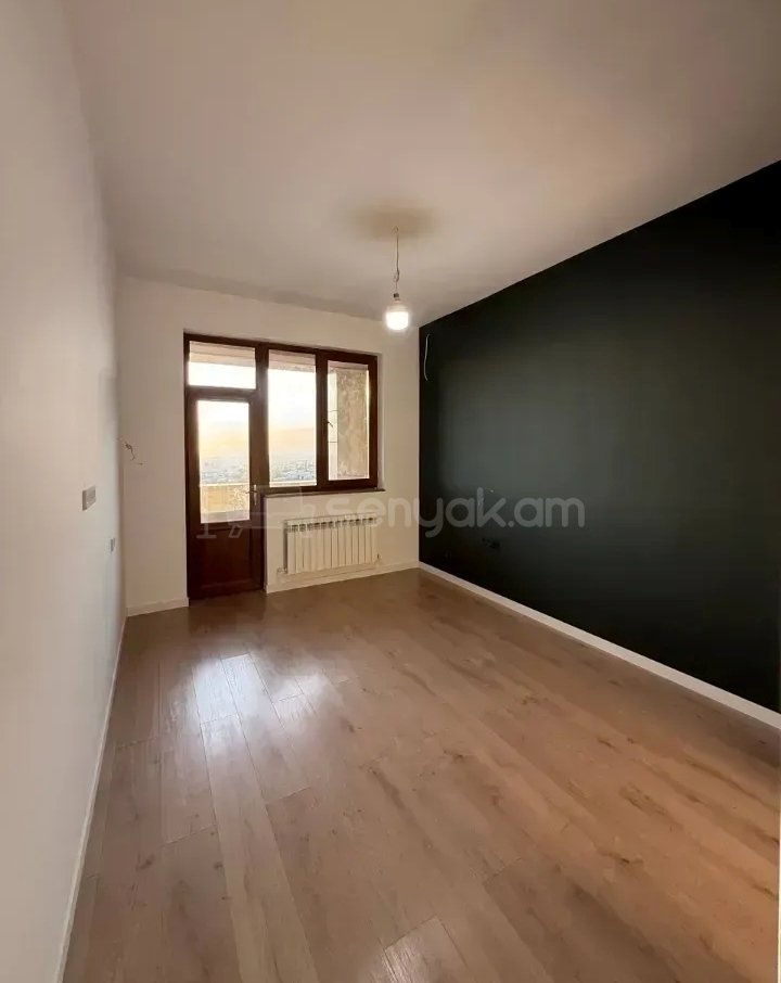 3 Սենյականոց Բնակարան Նորակառույցում, 111քմ, 12/13 հարկ, Կապիտալ Վերանորոգված