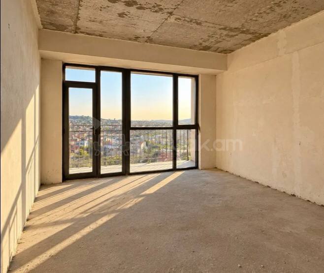 4 Սենյականոց Բնակարան Նորակառույցում, 125քմ, 4/19 հարկ, Զրոյական Վիճակում