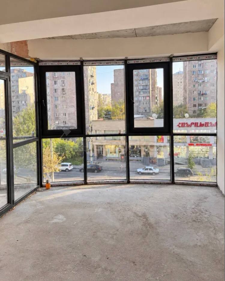 4 Սենյականոց Բնակարան Նորակառույցում, 125քմ, 4/19 հարկ, Զրոյական Վիճակում