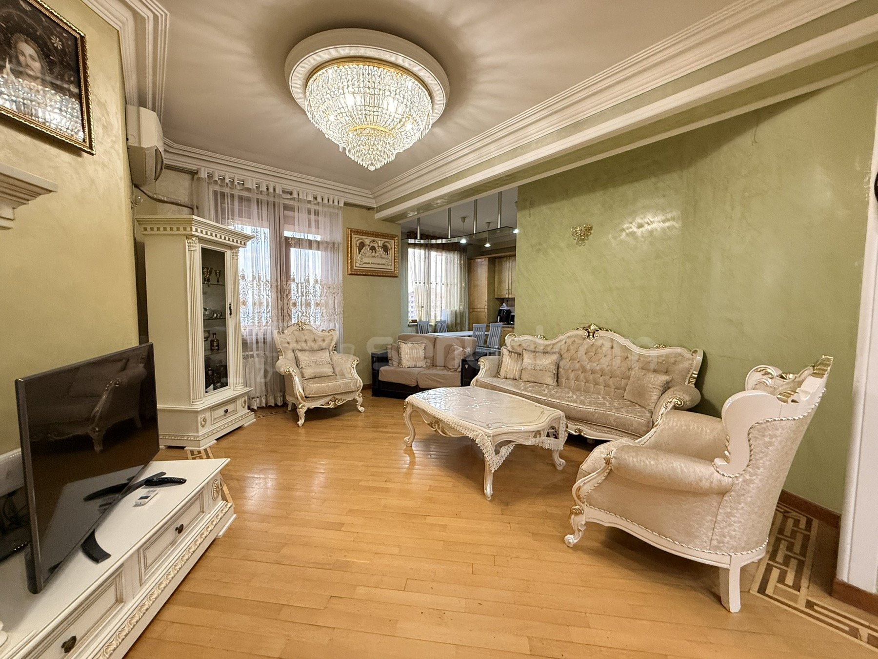 3 Սենյականոց Բնակարան Նորակառույցում, 114քմ, 7/8 հարկ, Դիզայներական Վերանորոգված