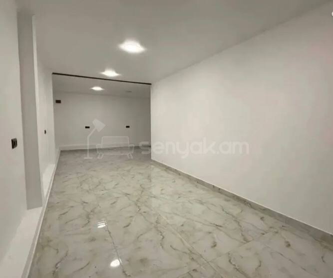 Օֆիսային Տարածք, 40քմ, Կապիտալ Վերանորոգված