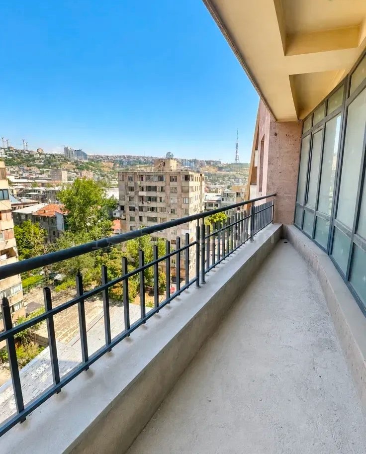 5 Սենյականոց Բնակարան Նորակառույցում, 210քմ, 10/22 հարկ, Զրոյական Վիճակում