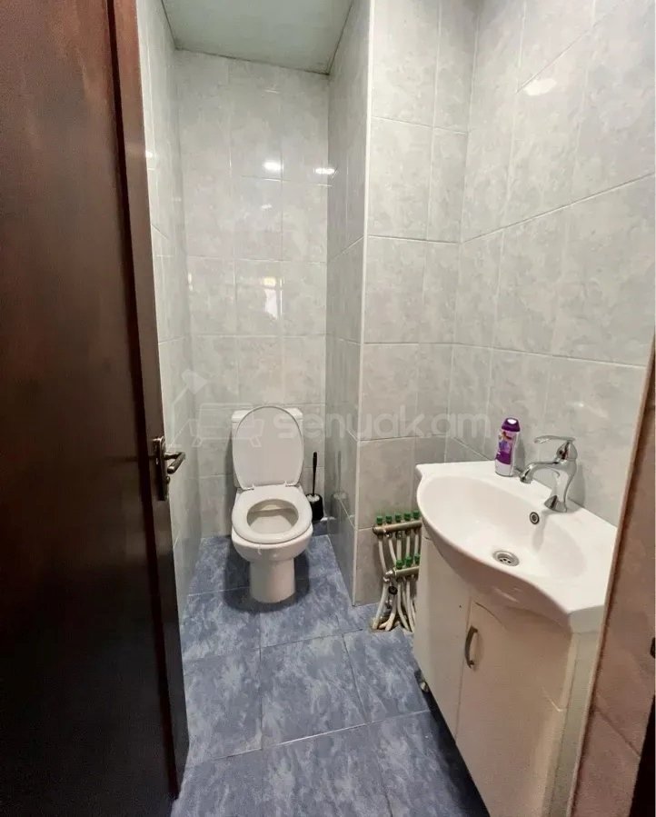 2 Սենյականոց Բնակարան Նորակառույցում, 71քմ, 13/14 հարկ, Կապիտալ Վերանորոգված
