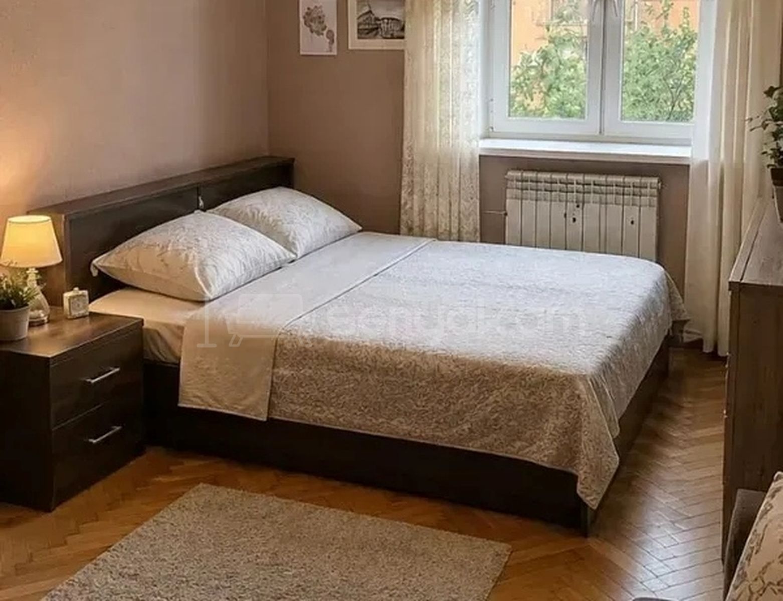 3 Սենյականոց Բնակարան Քարե Շենքում, 93քմ, 4/4 հարկ, Կապիտալ Վերանորոգված