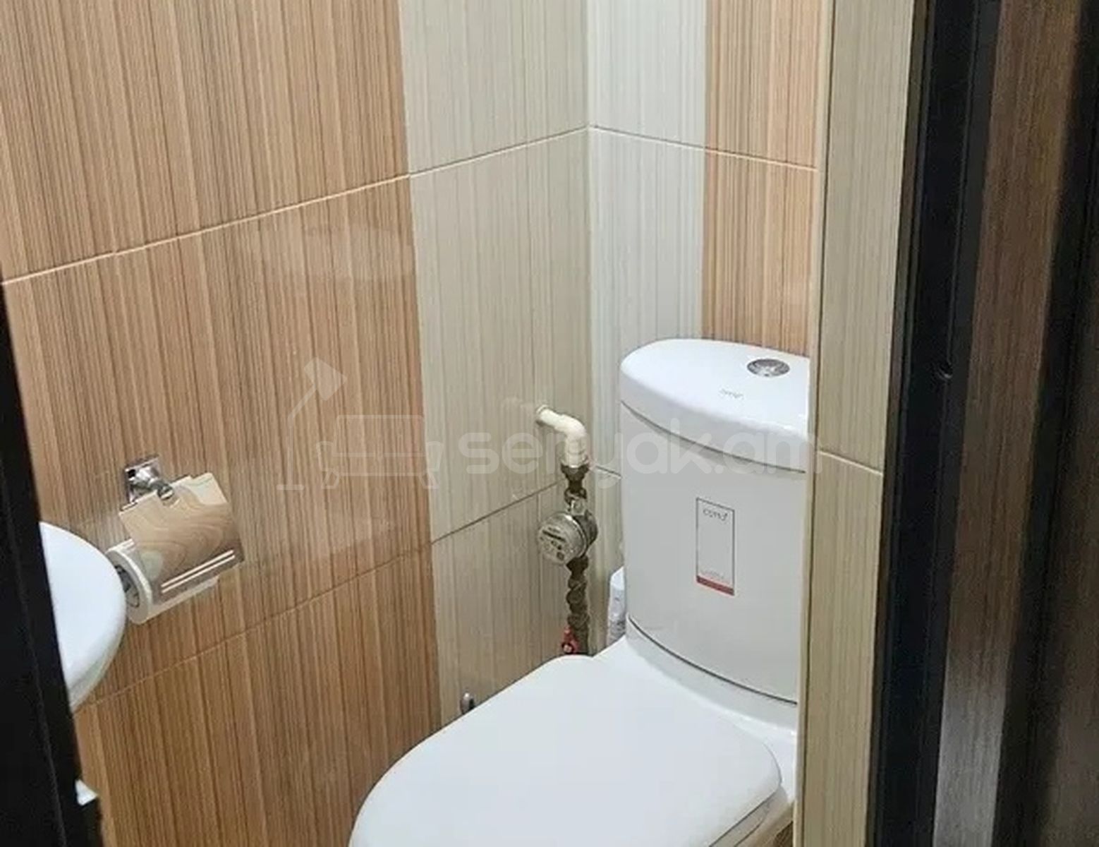 3 Սենյականոց Բնակարան Քարե Շենքում, 93քմ, 4/4 հարկ, Կապիտալ Վերանորոգված