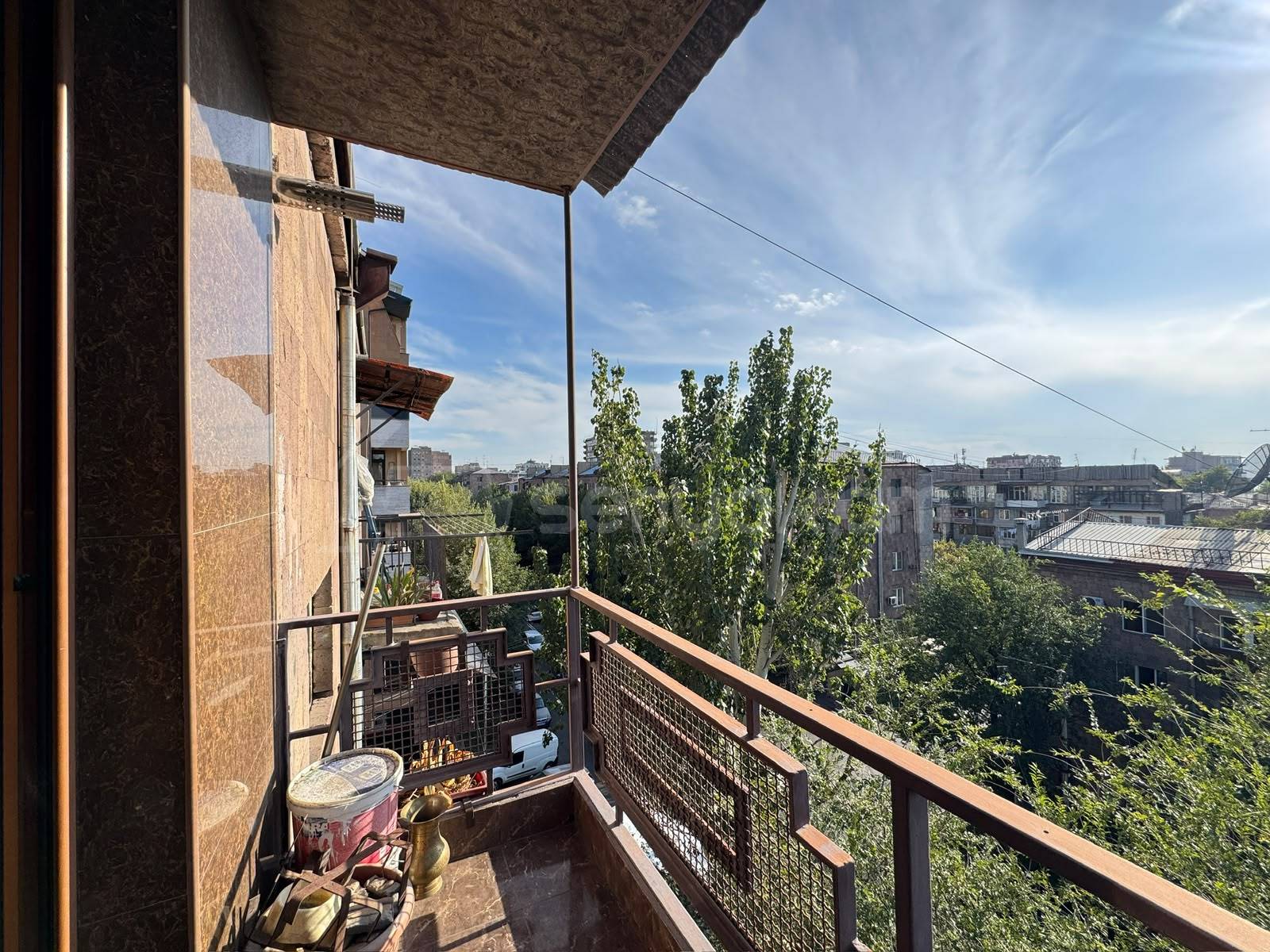 2 Սենյականոց Բնակարան Քարե Շենքում, 57քմ, 5/5 հարկ, Կապիտալ Վերանորոգված