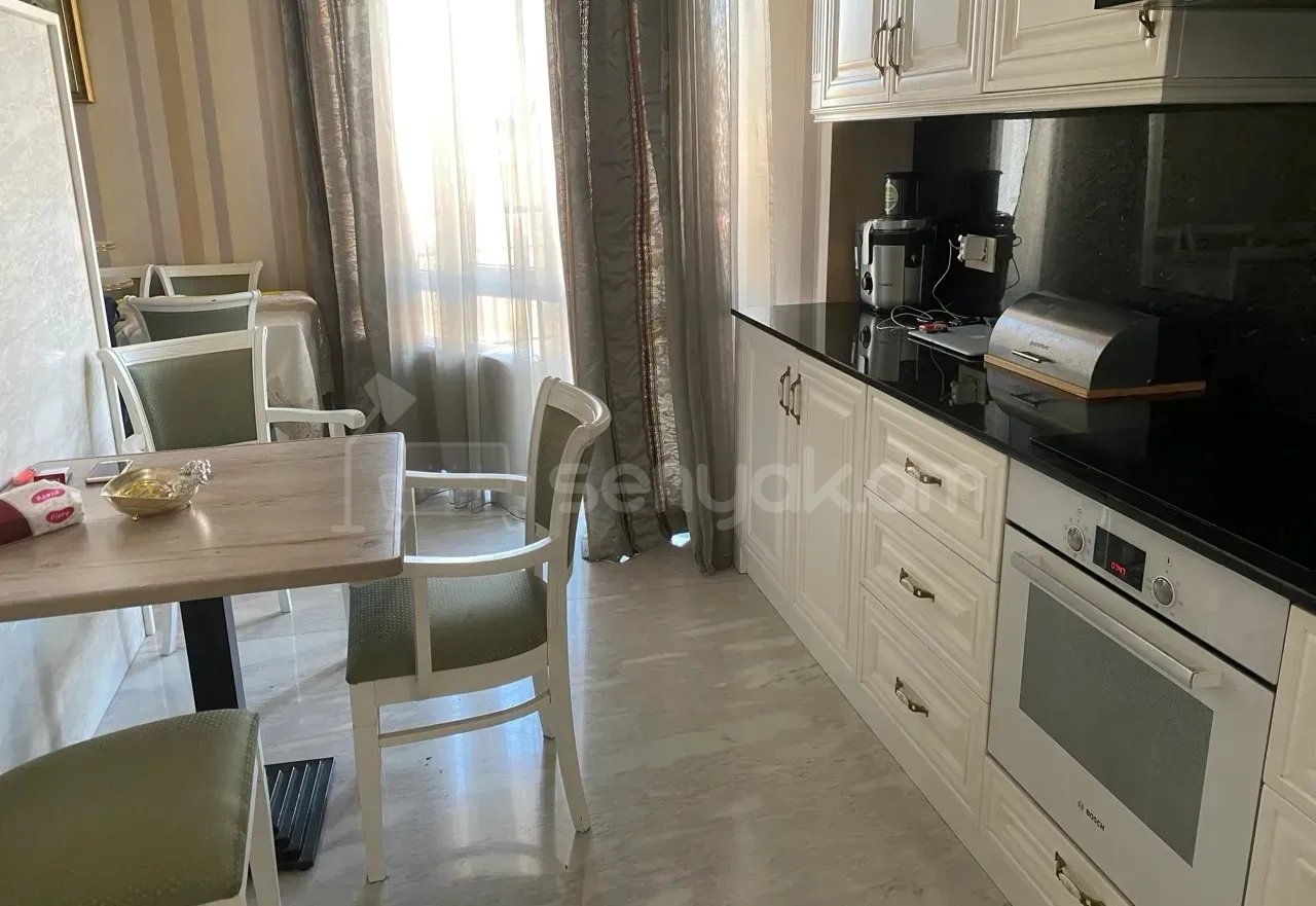 3 Սենյականոց Բնակարան Նորակառույցում, 83քմ, 8/17 հարկ, Կապիտալ Վերանորոգված