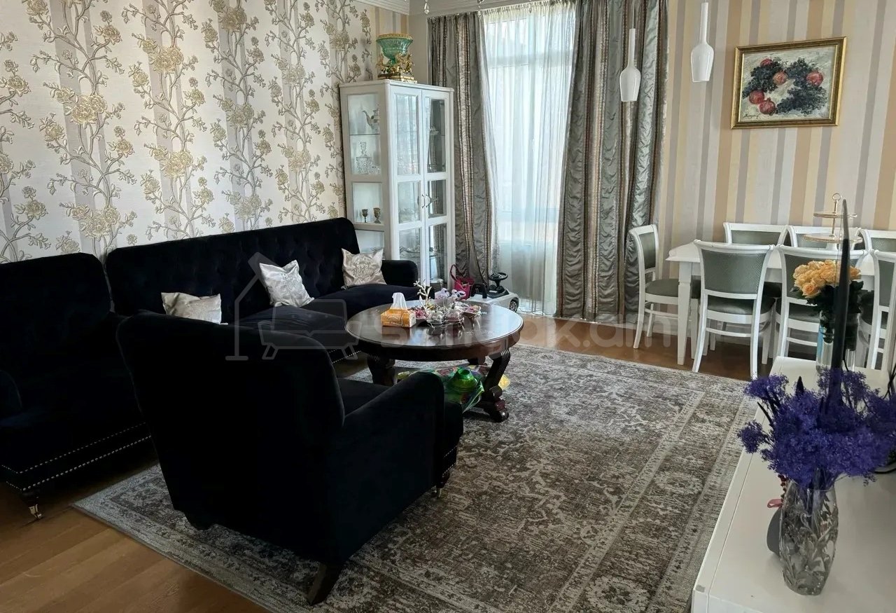 3 Սենյականոց Բնակարան Նորակառույցում, 83քմ, 8/17 հարկ, Կապիտալ Վերանորոգված