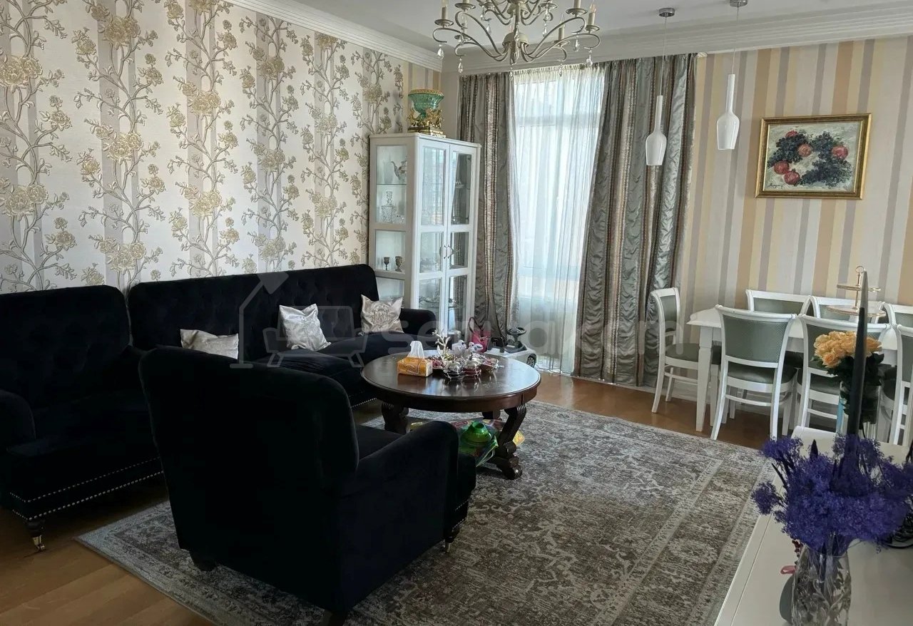 3 Սենյականոց Բնակարան Նորակառույցում, 83քմ, 8/17 հարկ, Կապիտալ Վերանորոգված