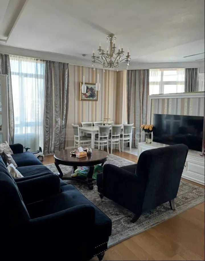 3 Սենյականոց Բնակարան Նորակառույցում, 83քմ, 8/17 հարկ, Կապիտալ Վերանորոգված