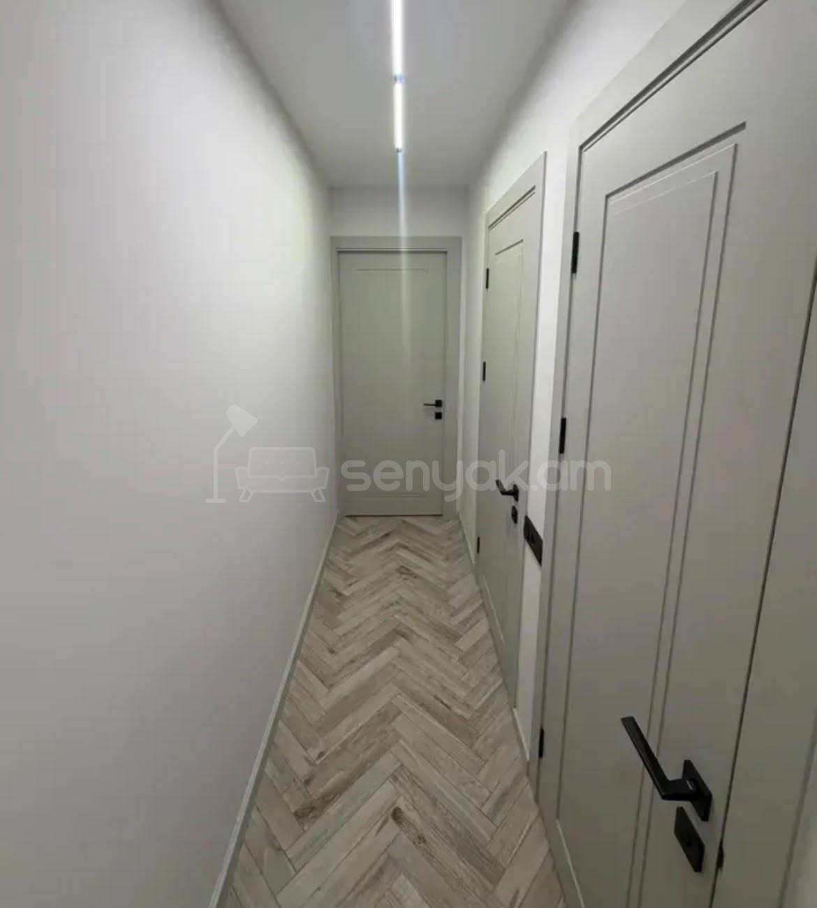 4 Սենյականոց Բնակարան Նորակառույցում, 92քմ, 4/11 հարկ, Դիզայներական Վերանորոգված, Կահավորված, Արևկող