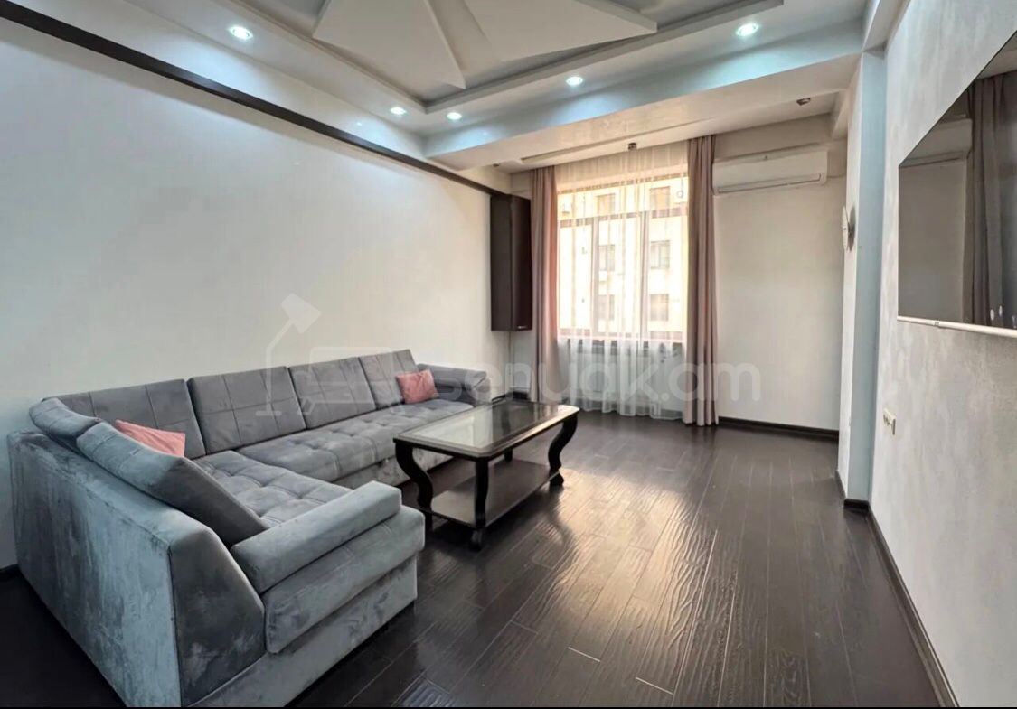 2 Սենյականոց Բնակարան Նորակառույցում, 70քմ, 10/15 հարկ, Դիզայներական Վերանորոգված, Կահավորված, Արևկող