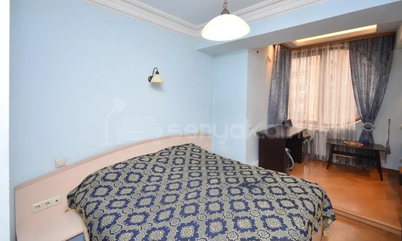 3 Սենյականոց Բնակարան Քարե Շենքում, 100քմ, 6/16 հարկ, Կապիտալ Վերանորոգված, Կահավորված