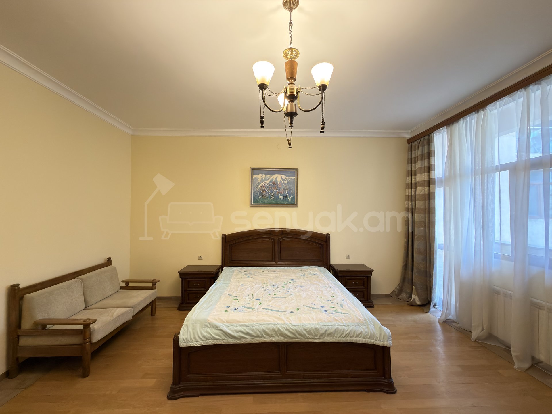 4 Սենյականոց Բնակարան Նորակառույցում, 195քմ, 2/3 հարկ, Կապիտալ Վերանորոգված, Կահավորված, Արևկող