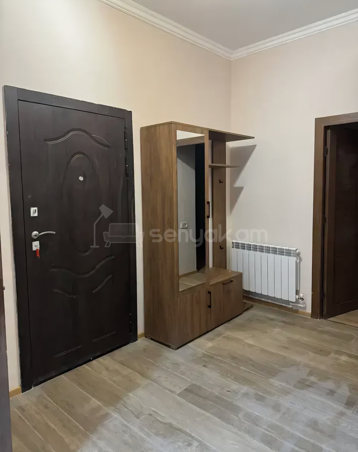 3 Սենյականոց Բնակարան Քարե Շենքում, 73քմ, 5/16 հարկ, Դիզայներական Վերանորոգված, Կահավորված