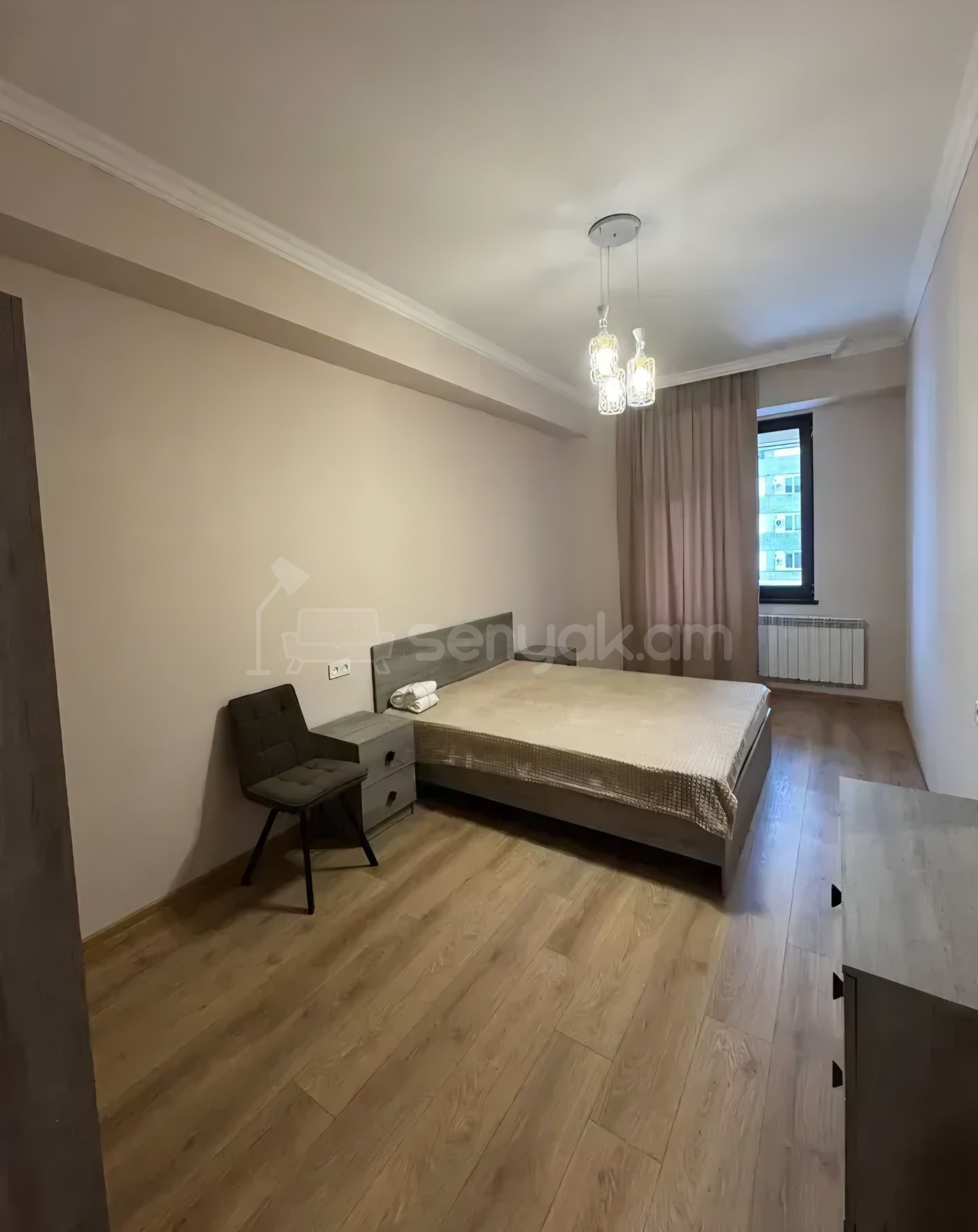 3 Սենյականոց Բնակարան Քարե Շենքում, 73քմ, 5/16 հարկ, Դիզայներական Վերանորոգված, Կահավորված