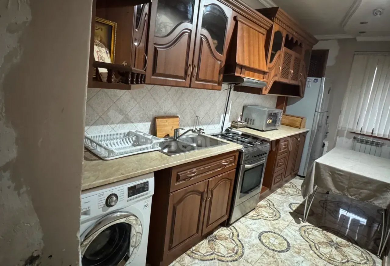 4 Սենյականոց Բնակարան, 90քմ, 7/9 հարկ, Դիզայներական Վերանորոգված, Կահավորված
