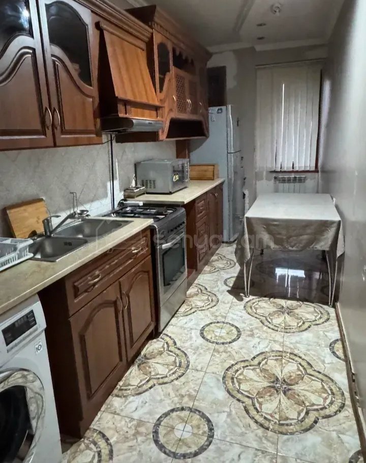4 Սենյականոց Բնակարան, 90քմ, 7/9 հարկ, Դիզայներական Վերանորոգված, Կահավորված