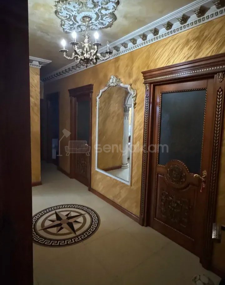 4 Սենյականոց Բնակարան, 90քմ, 7/9 հարկ, Դիզայներական Վերանորոգված, Կահավորված