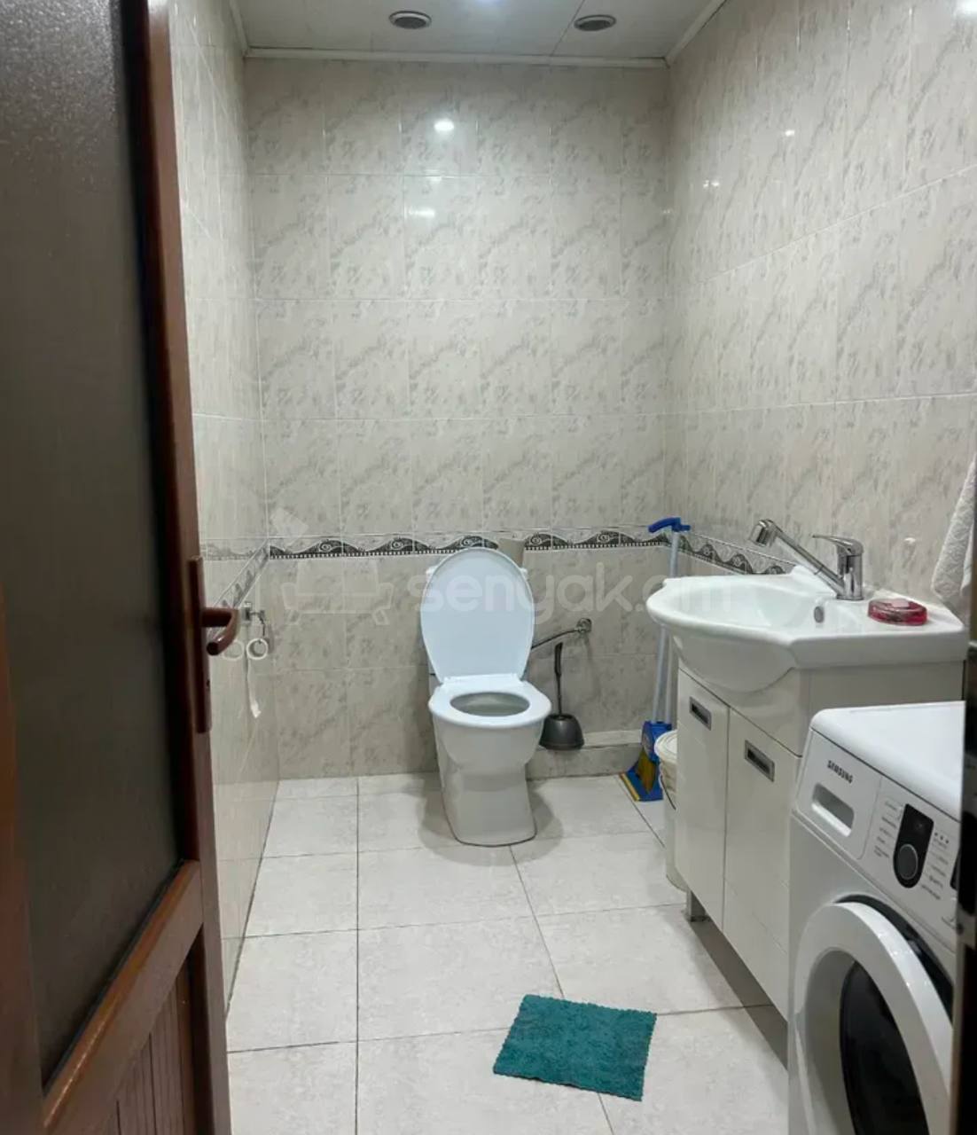 2 Սենյականոց Բնակարան Քարե Շենքում, 70քմ, 1/4 հարկ, Կոսմետիկ Վերանորոգված, Կահավորված