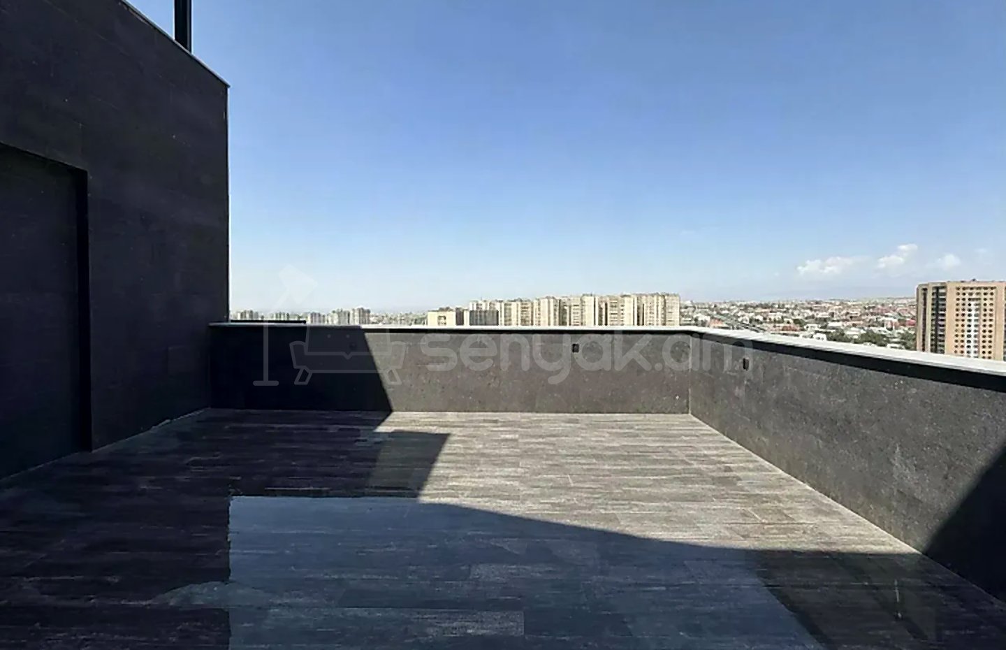 2 Սենյականոց Բնակարան Նորակառույցում, 74քմ, 16/16 հարկ, Կապիտալ Վերանորոգված