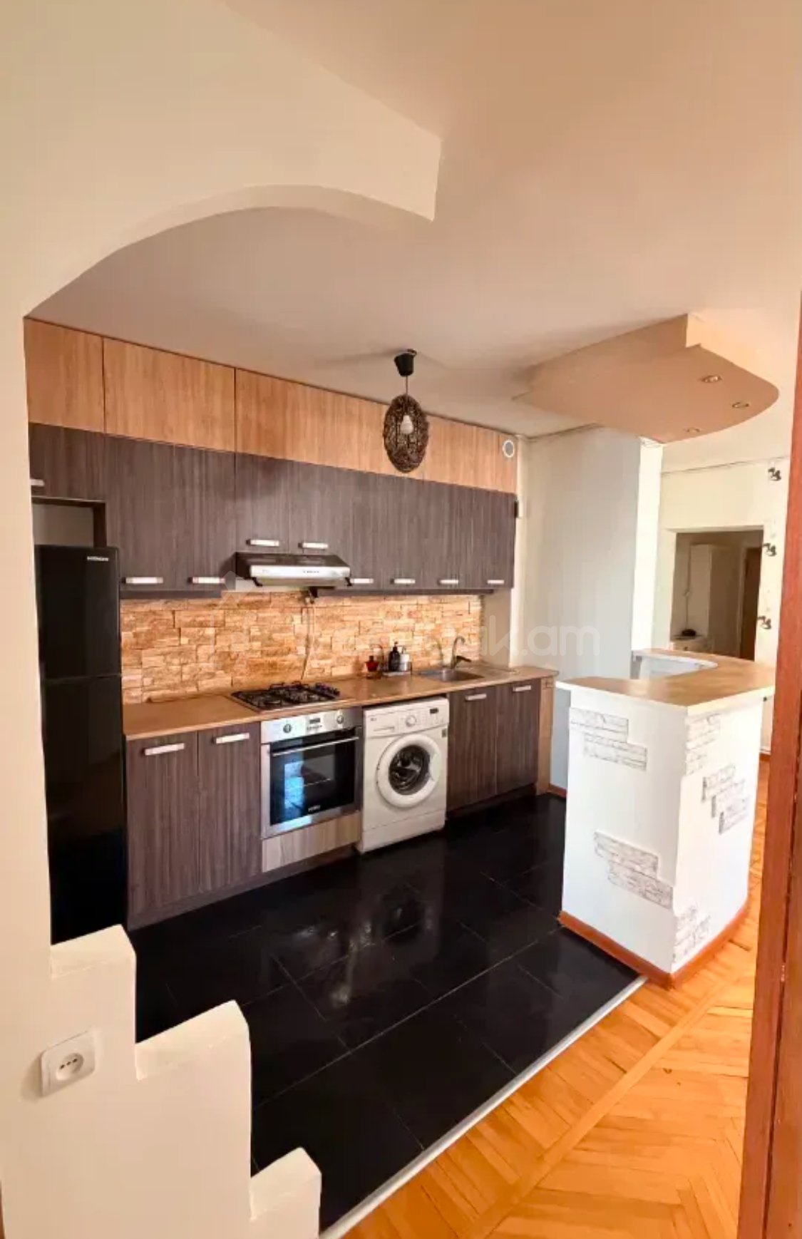 3 Սենյականոց Բնակարան, 54քմ, 5/9 հարկ, Կապիտալ Վերանորոգված