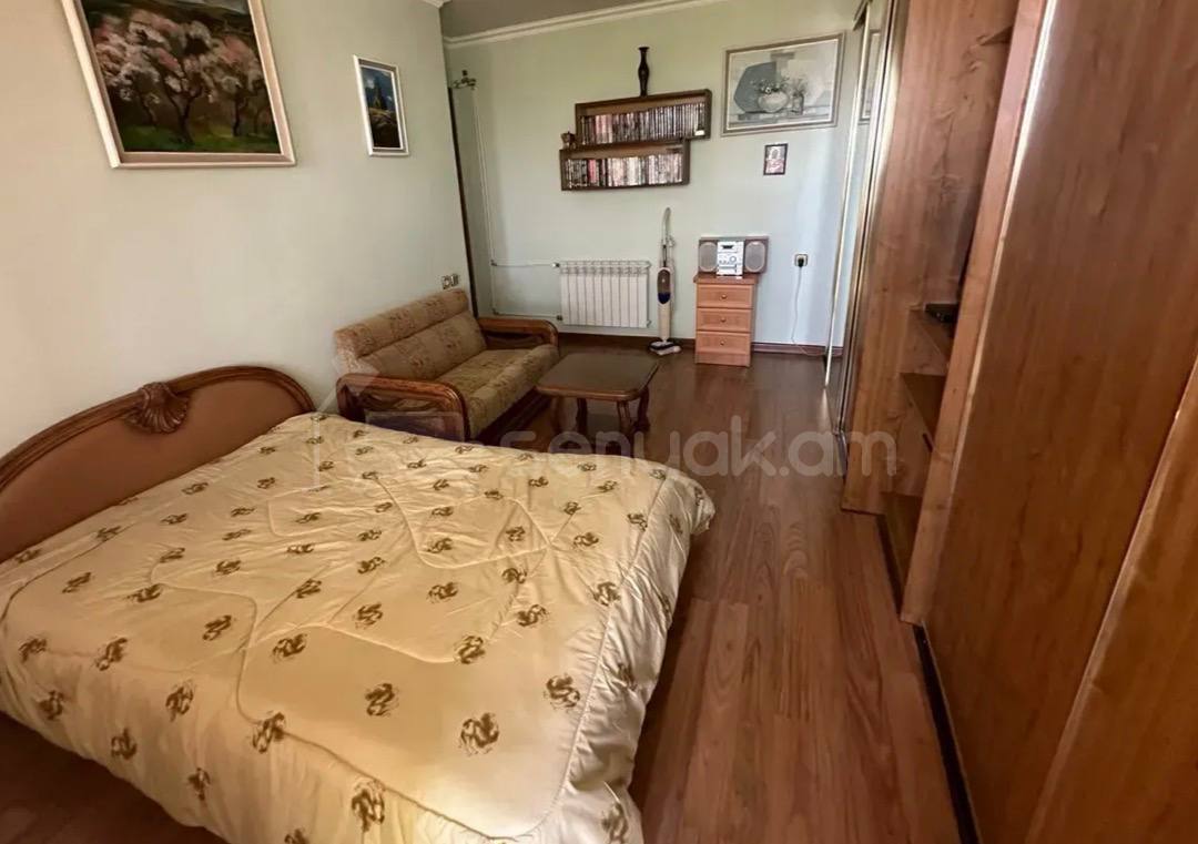 4 Սենյականոց Բնակարան, 93քմ, 4/9 հարկ, Կապիտալ Վերանորոգված, Կահավորված, Արևկող