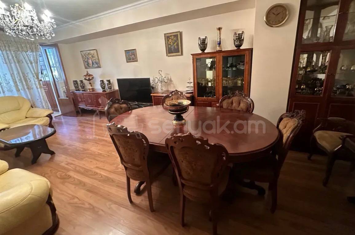 4 Սենյականոց Բնակարան, 93քմ, 4/9 հարկ, Կապիտալ Վերանորոգված, Կահավորված, Արևկող