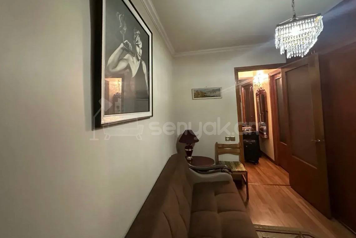 4 Սենյականոց Բնակարան, 93քմ, 4/9 հարկ, Կապիտալ Վերանորոգված, Կահավորված, Արևկող