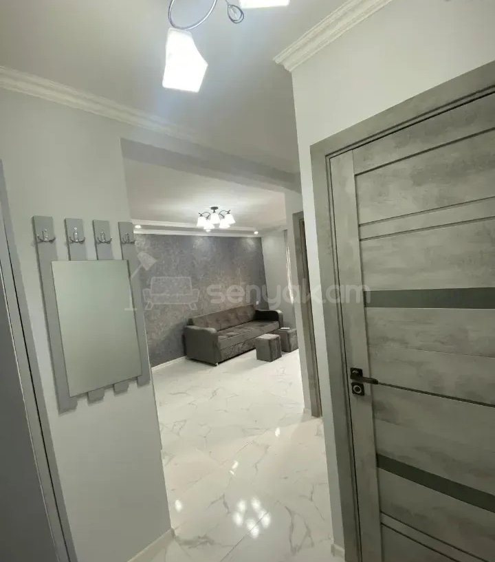 2 Սենյականոց Բնակարան Քարե Շենքում, 45քմ, 3/5 հարկ, Կապիտալ Վերանորոգված, Կահավորված, Արևկող