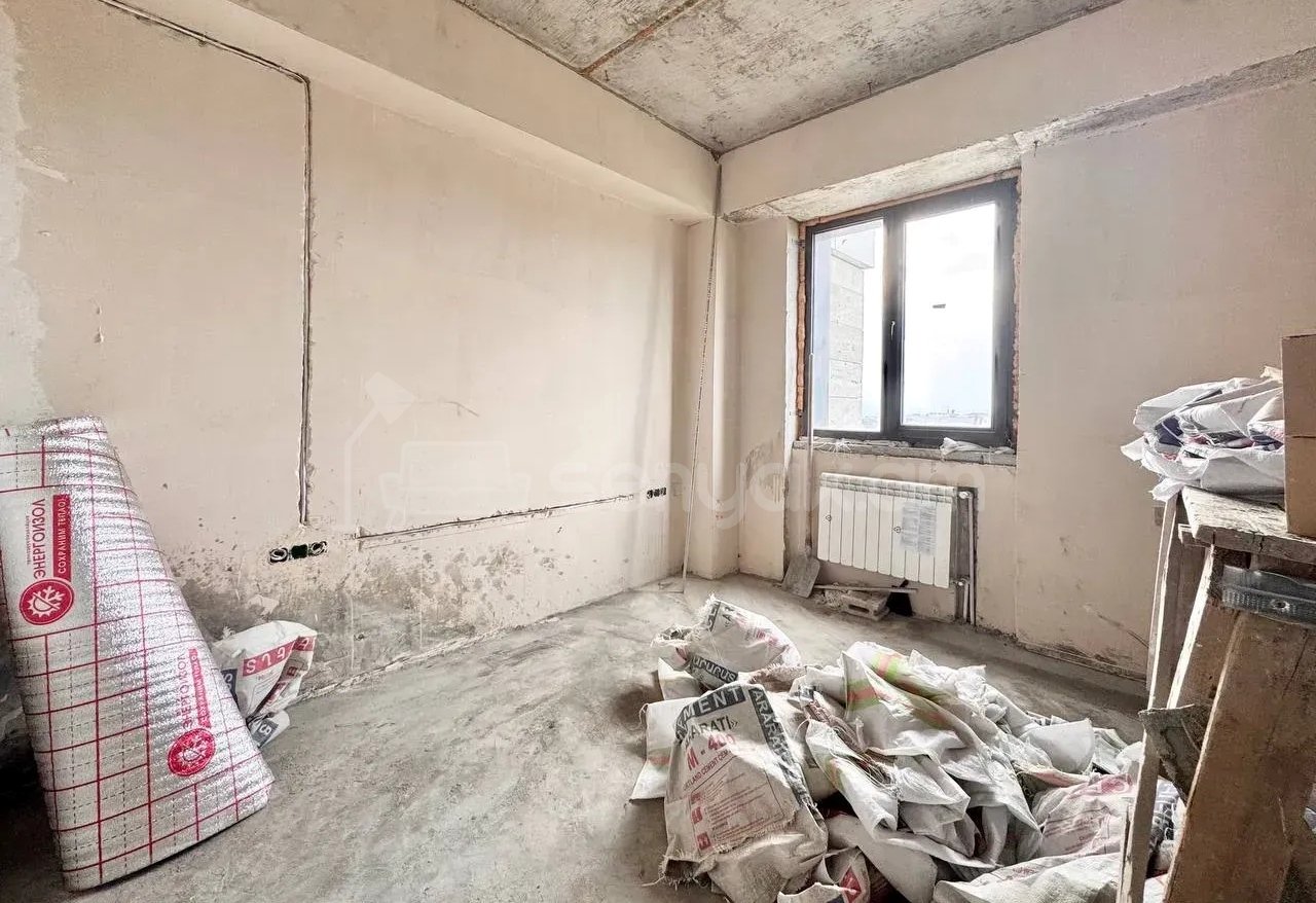 4 Սենյականոց Բնակարան Նորակառույցում, 99քմ, 18/18 հարկ, Զրոյական Վիճակում
