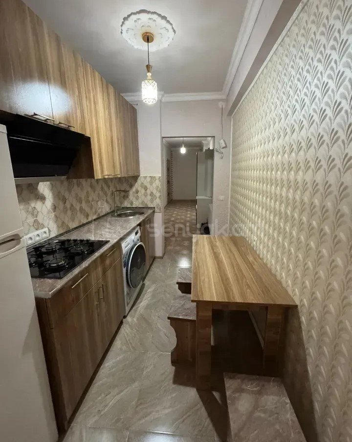 3 Սենյականոց Բնակարան, 72քմ, 2/9 հարկ, Կապիտալ Վերանորոգված